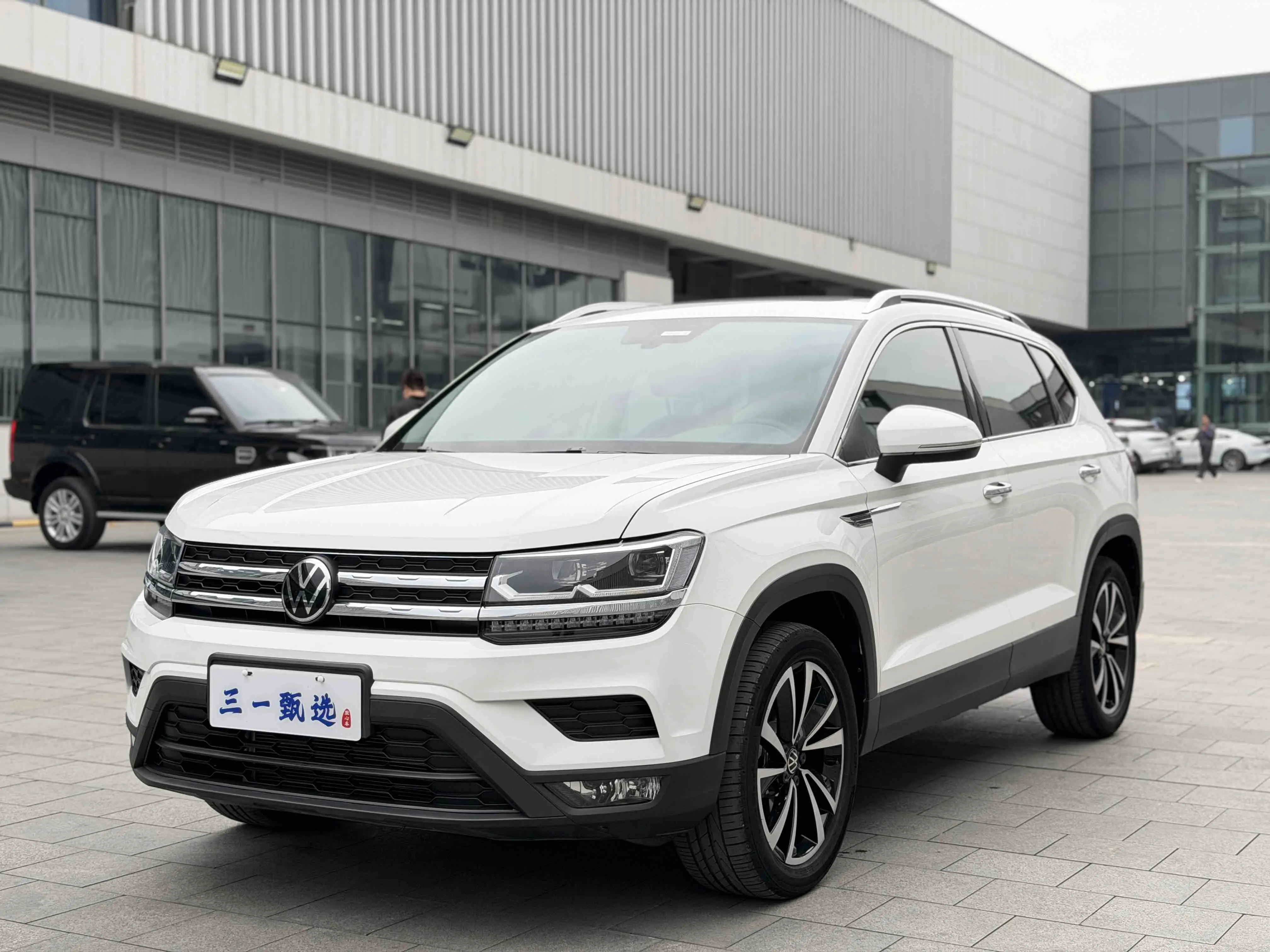 Volkswagen Tharu