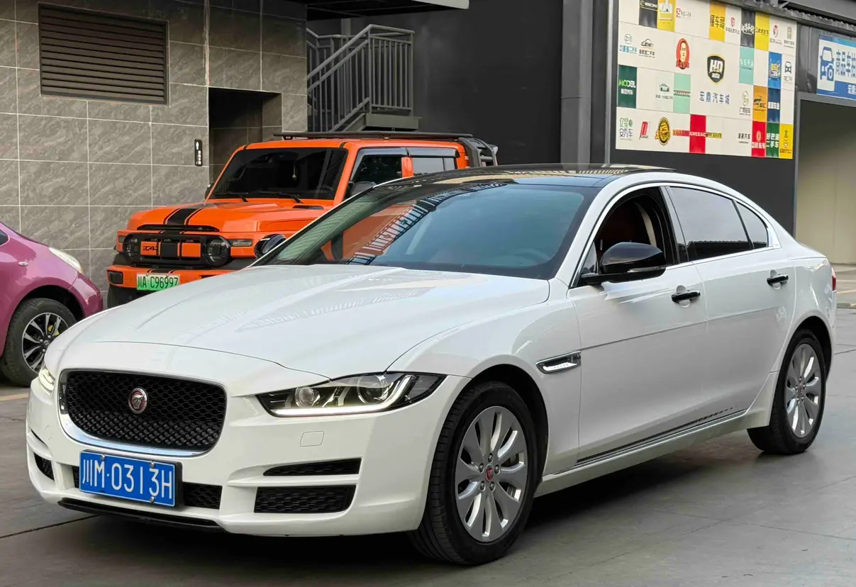 Jaguar XEL