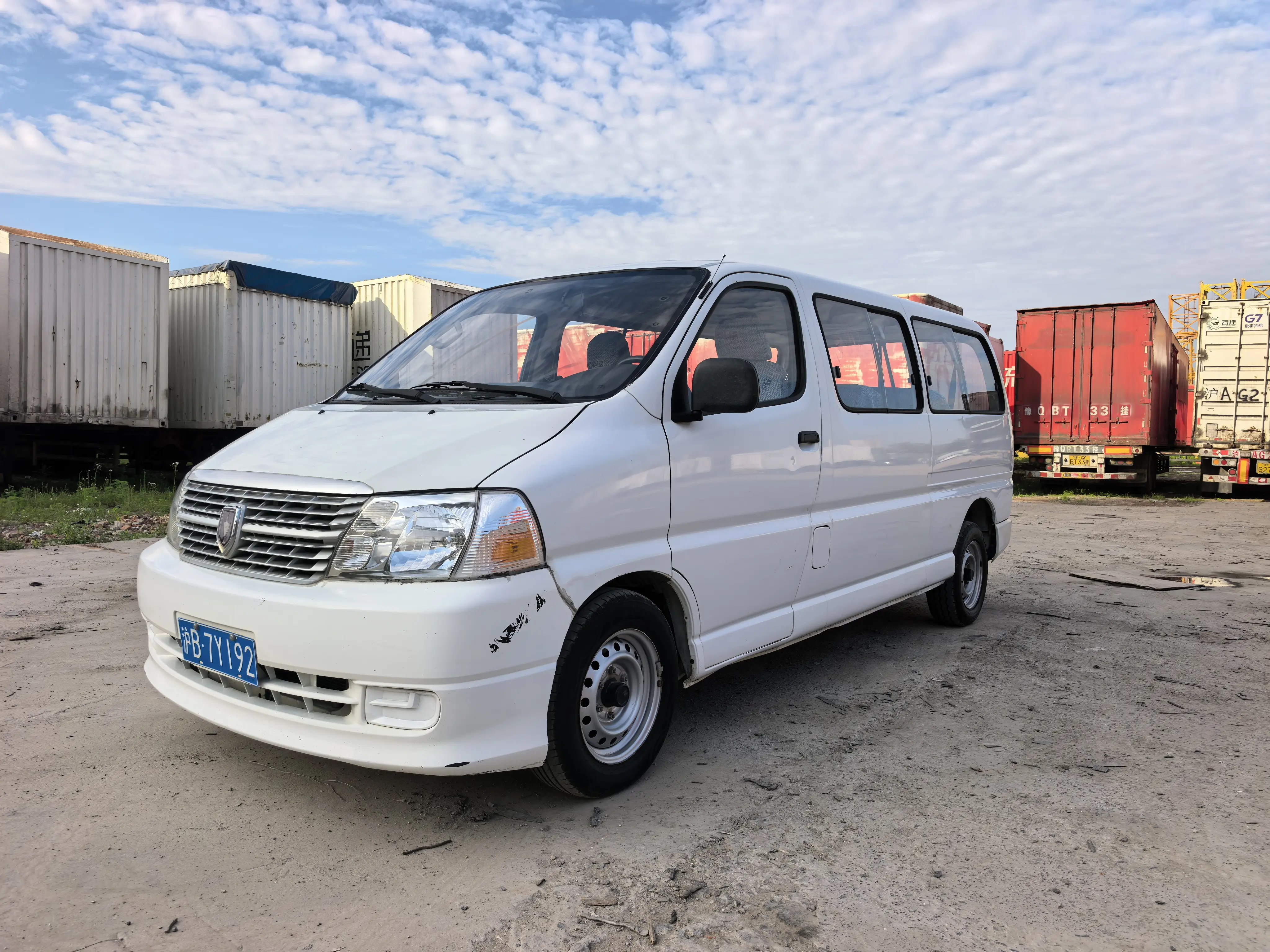 Golden cup Jinbei Express