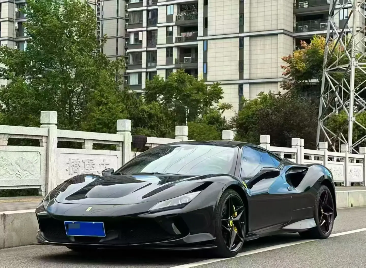 Ferrari F8