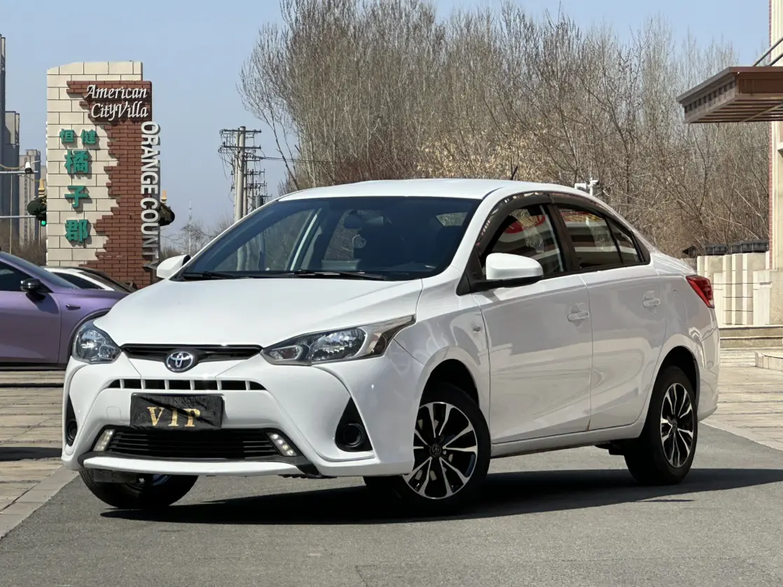 Toyota YARiS L Enjoy