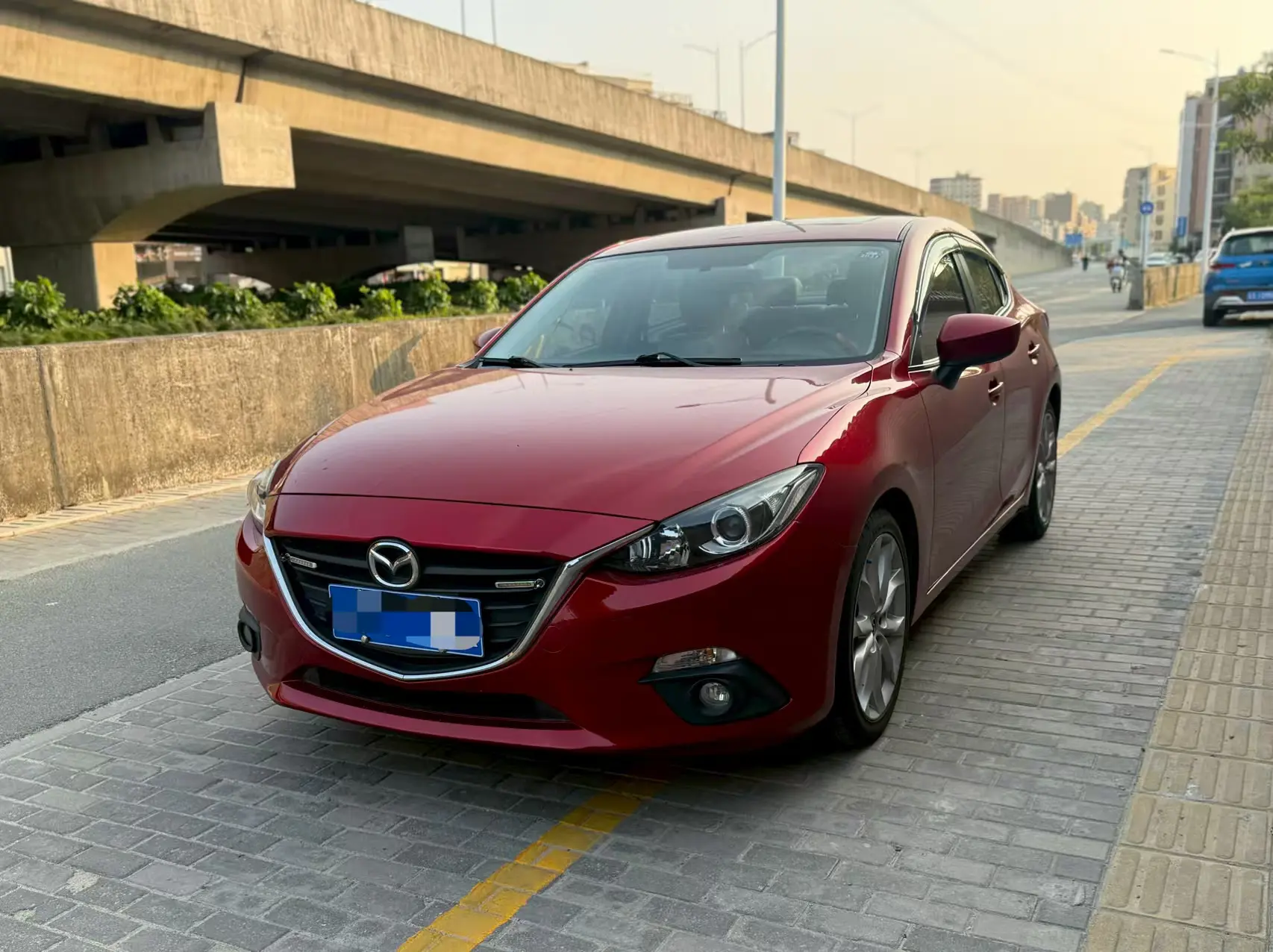 Mazda Axela