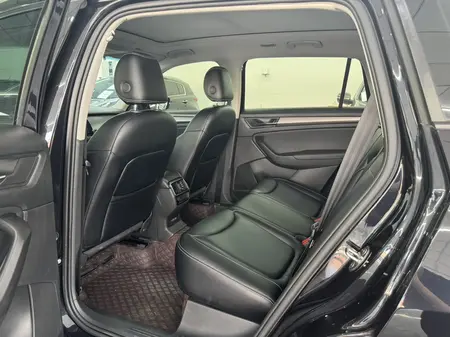 catalog-car-9