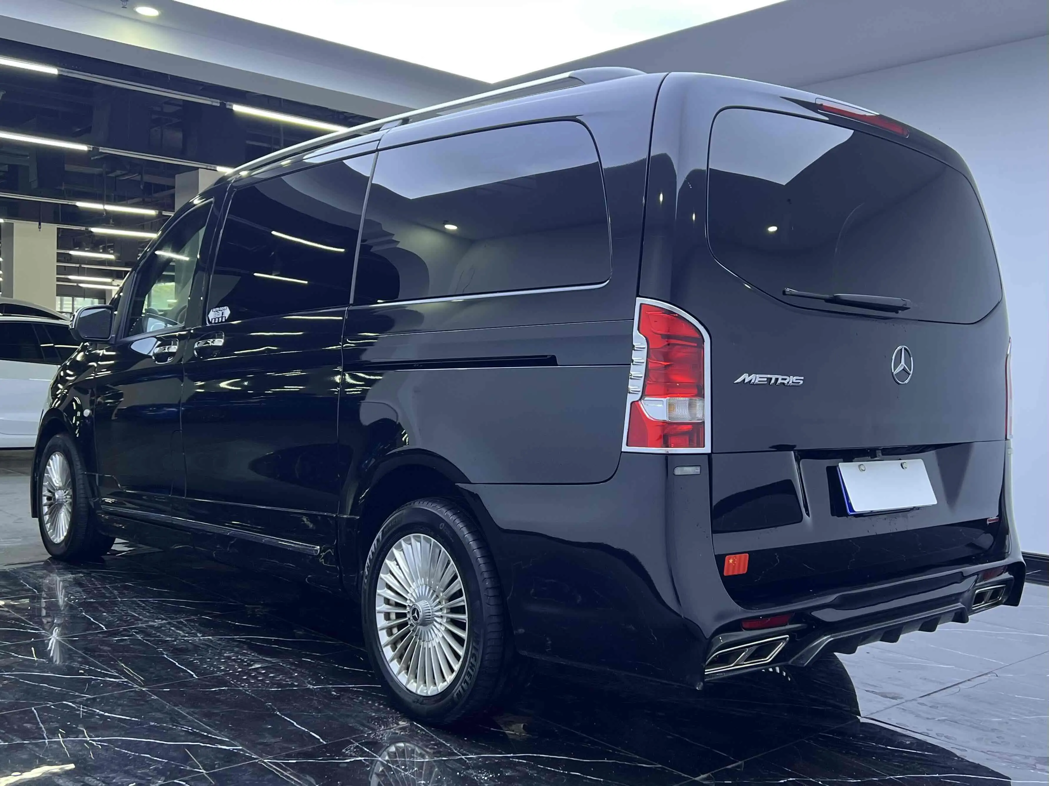 Mercedes-Benz Metris