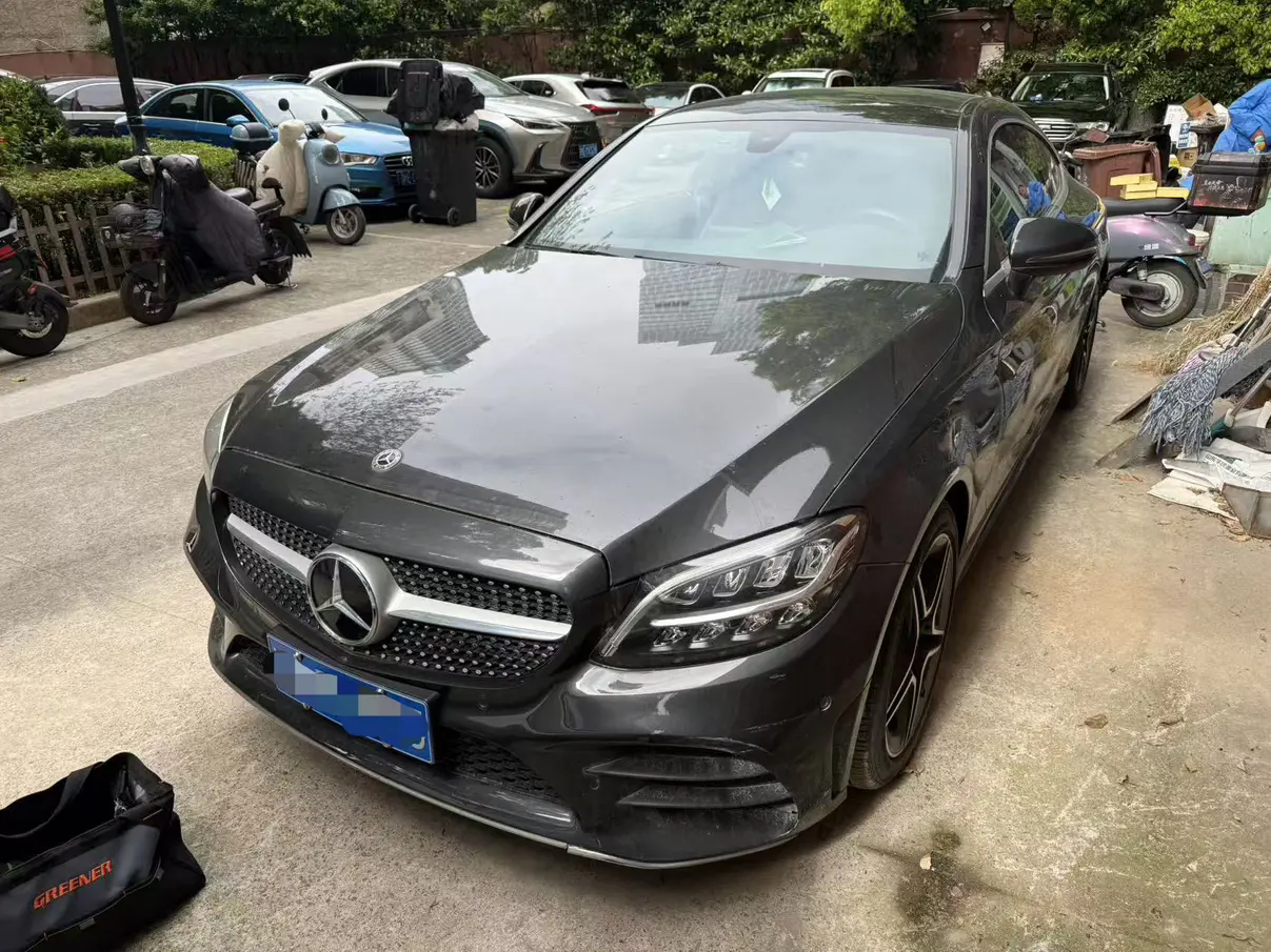Mercedes-Benz C-Class
