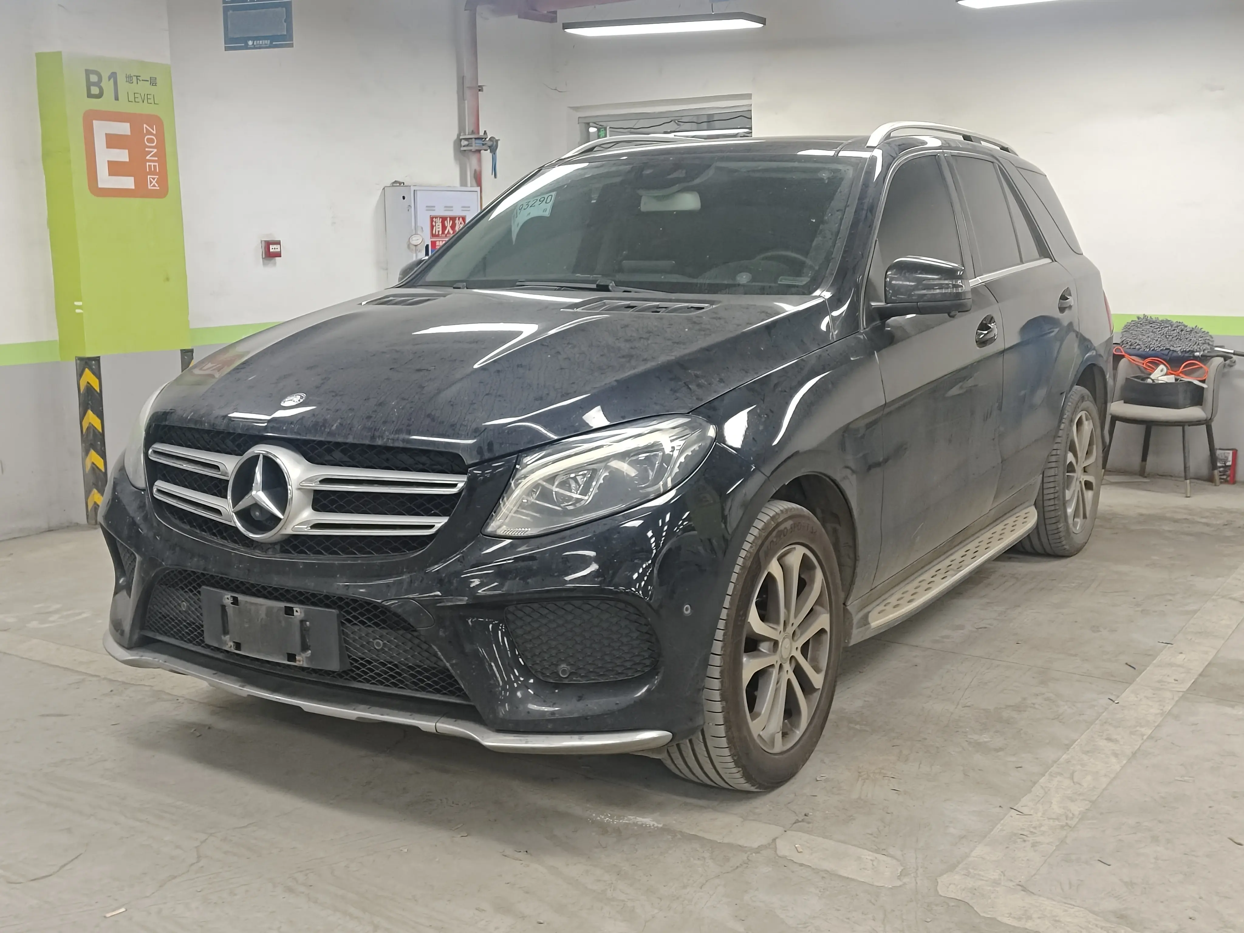 Mercedes-Benz GLE (Imported)