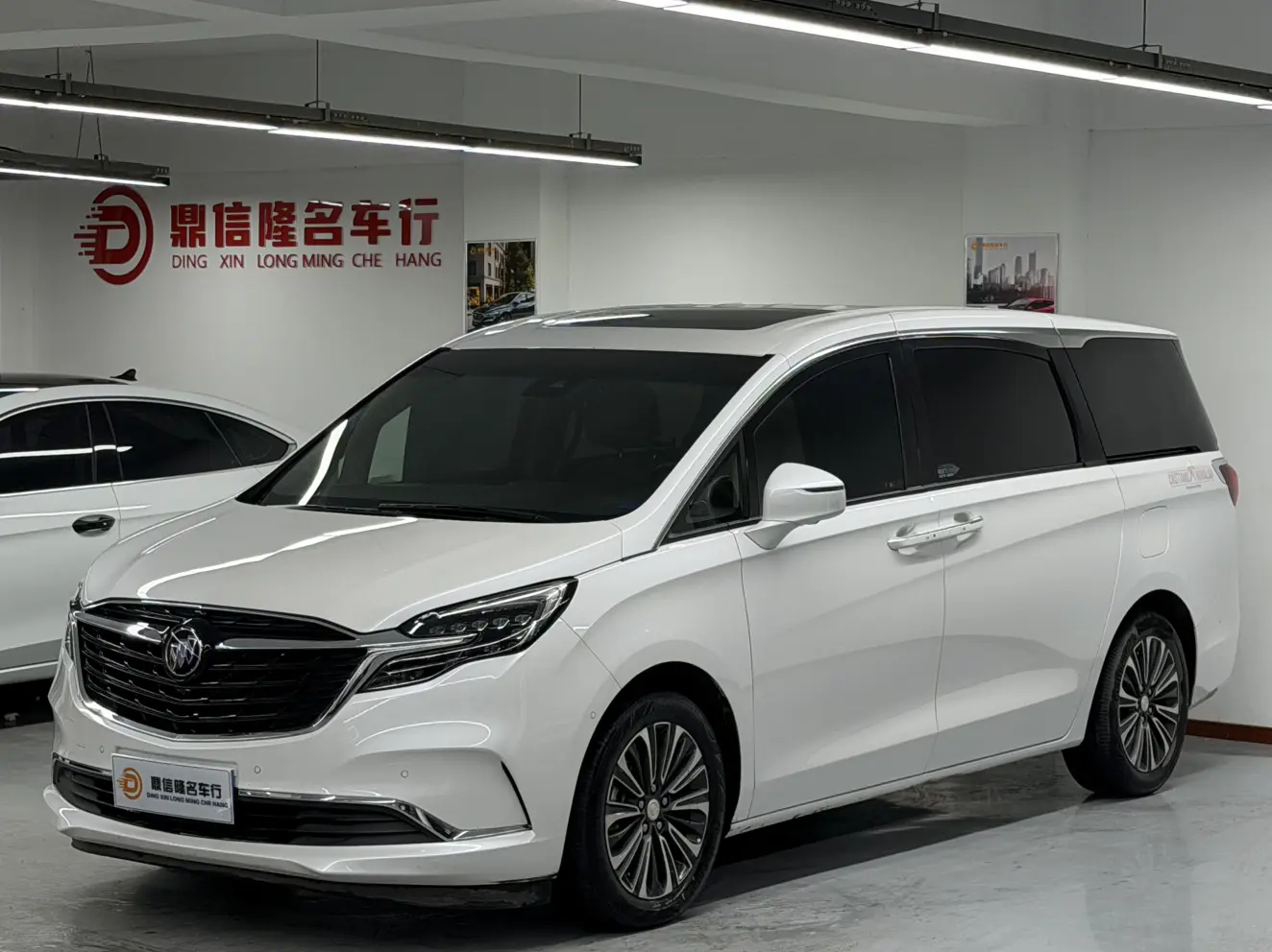 Buick GL8