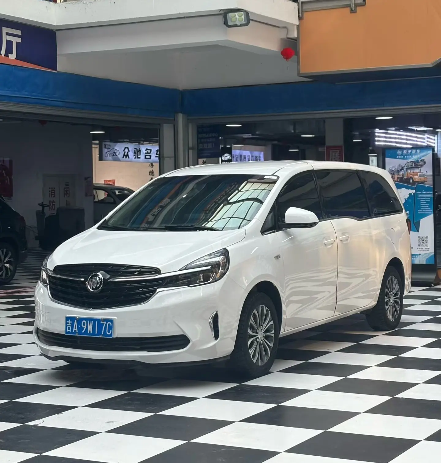 Buick GL8