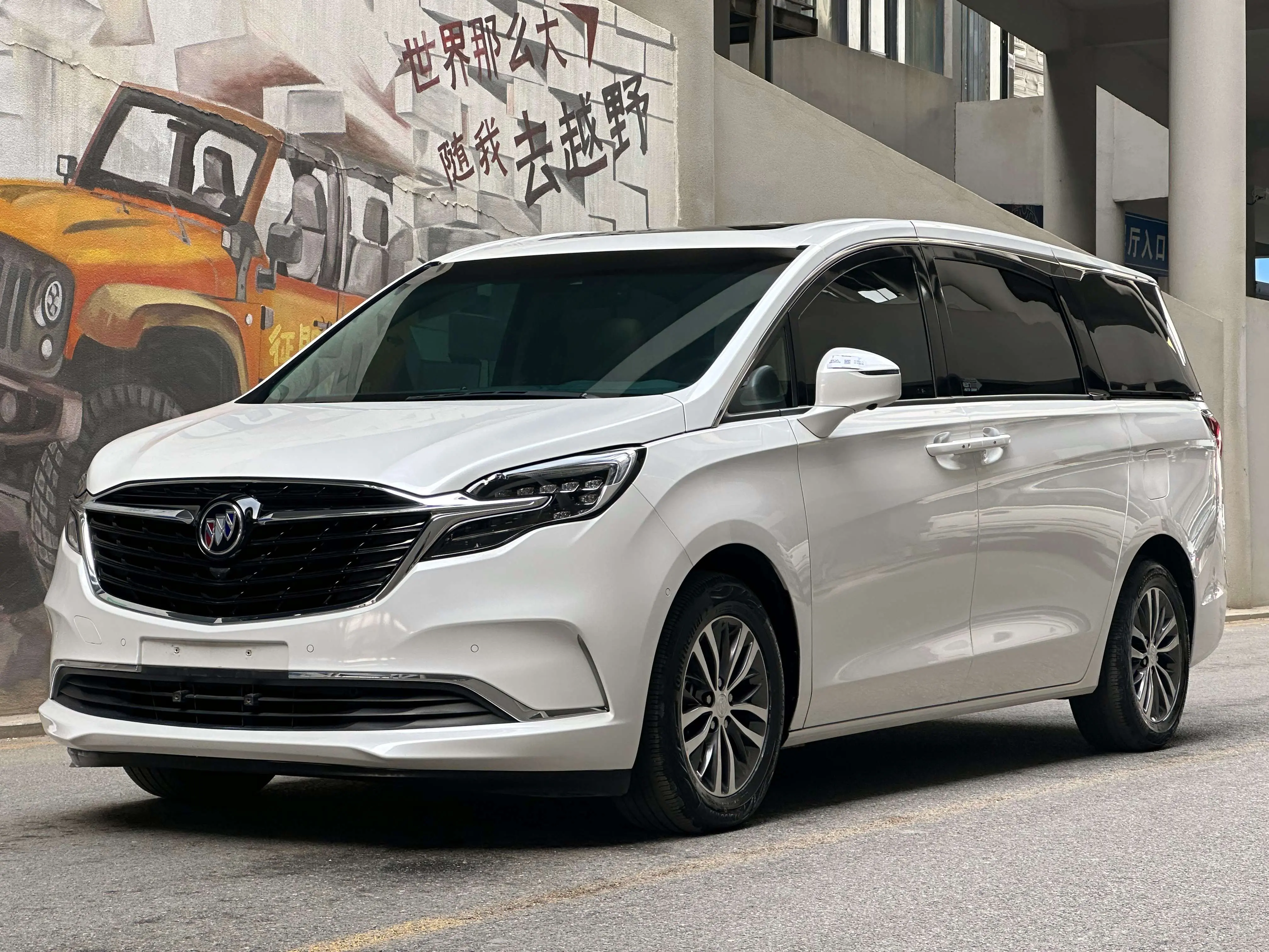 Buick GL8