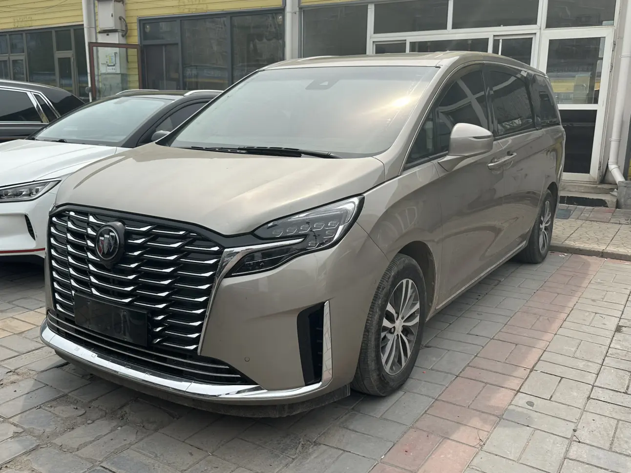 Buick GL8