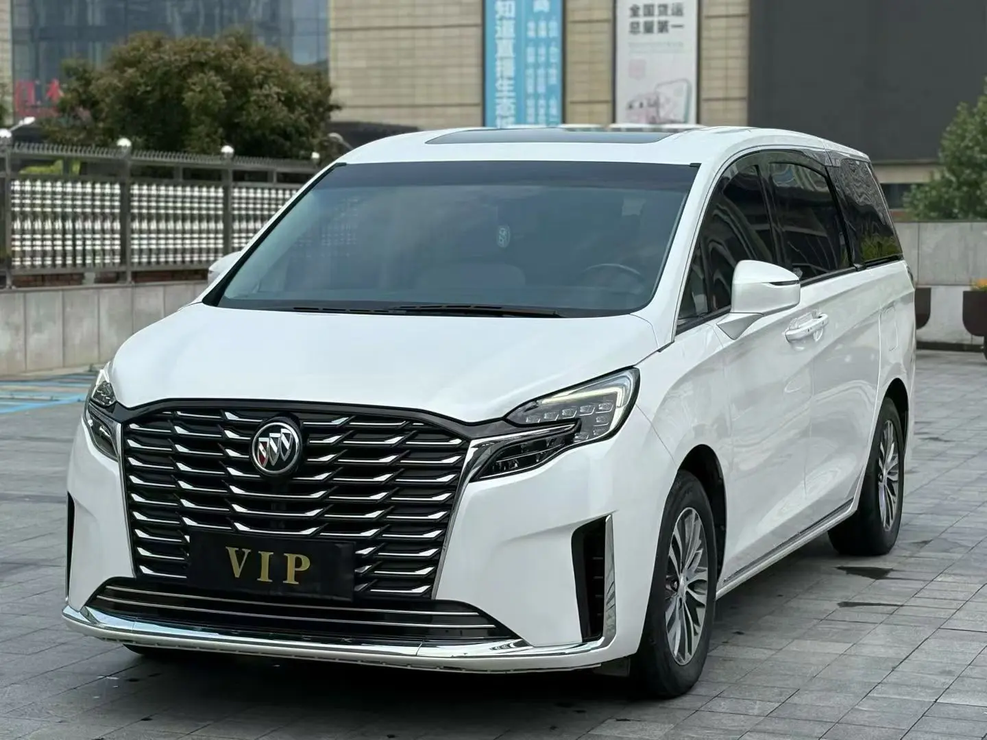 Buick GL8