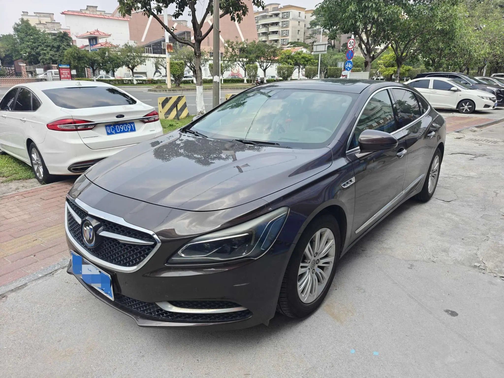 Buick LaCrosse