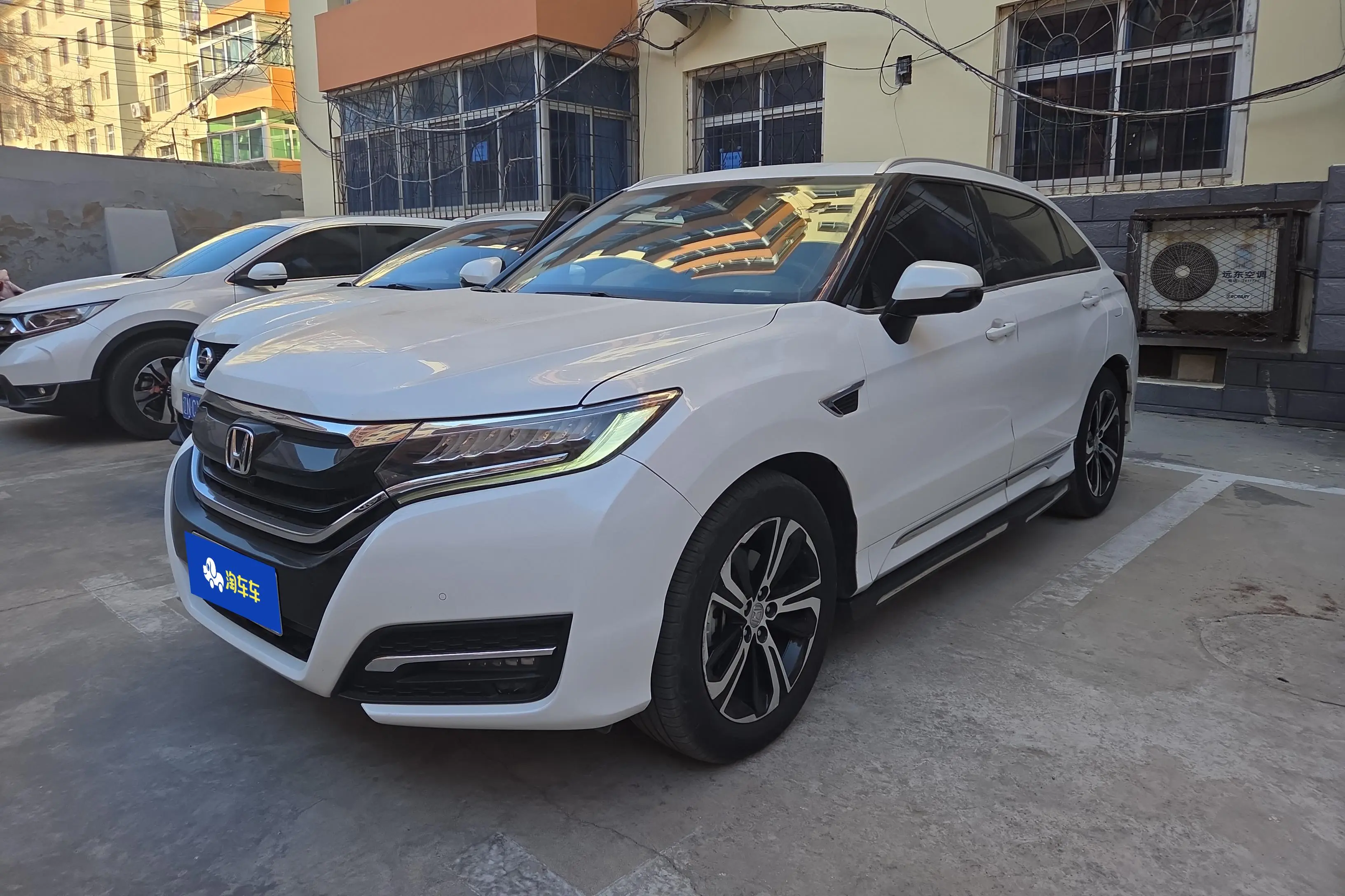 Honda UR-V