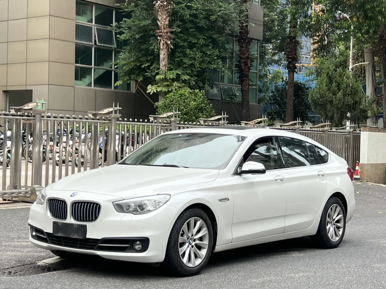 BMW 5 Series GT