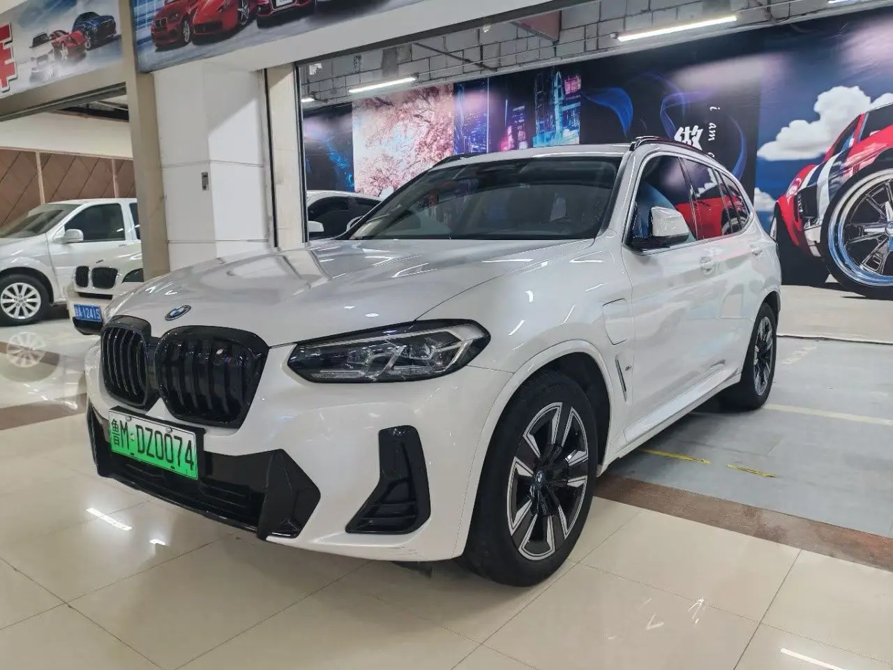 BMW iX3