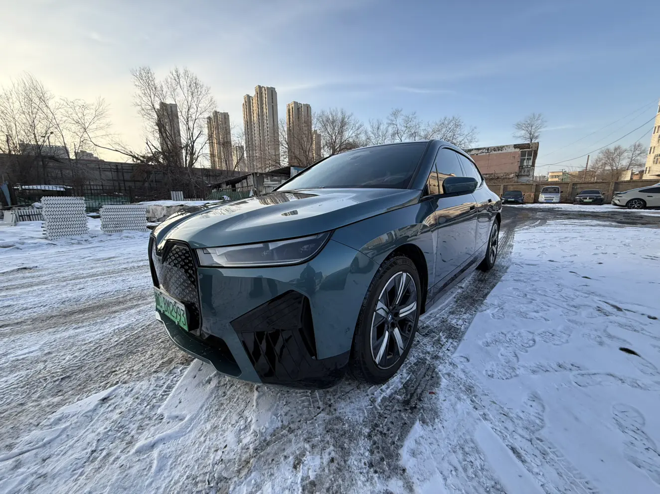 BMW iX