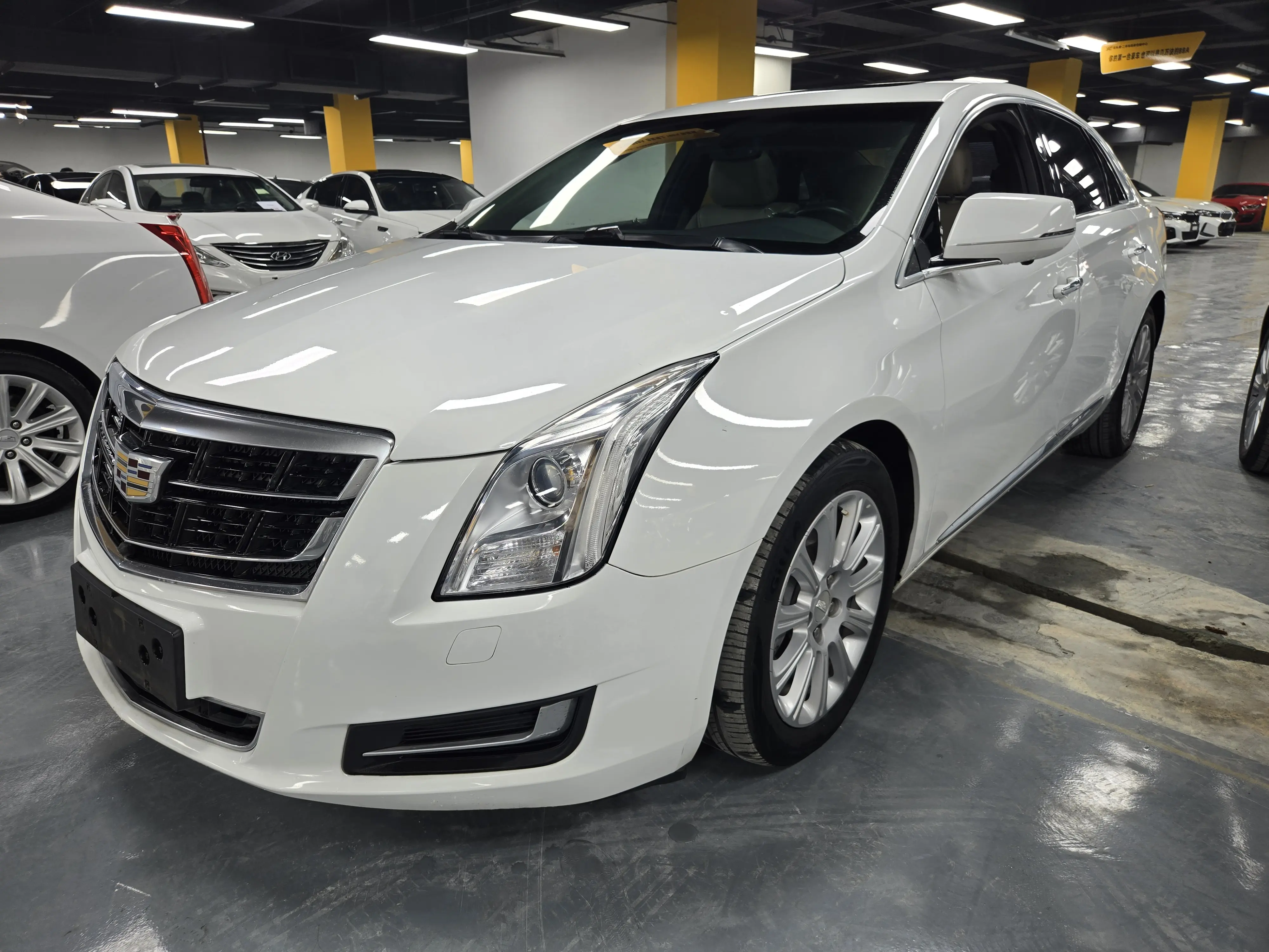 Cadillac XTS