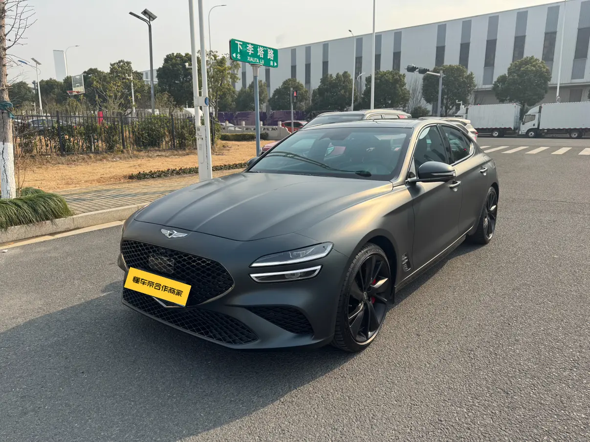 Genesis G70