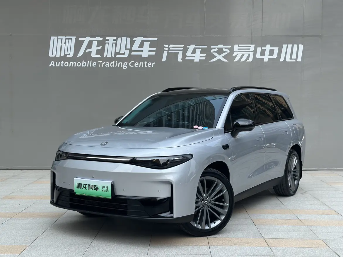 Leapmotor C16