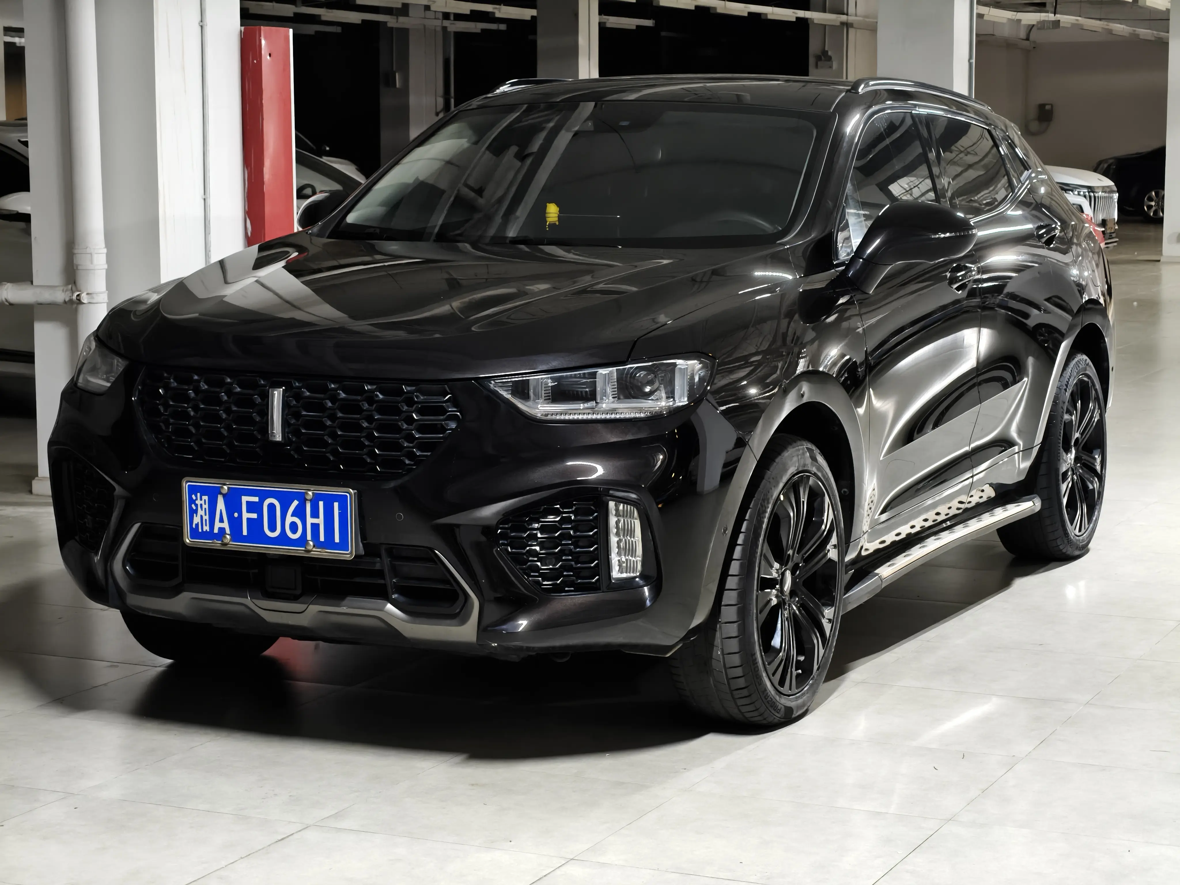 Wey Wei brand VV5