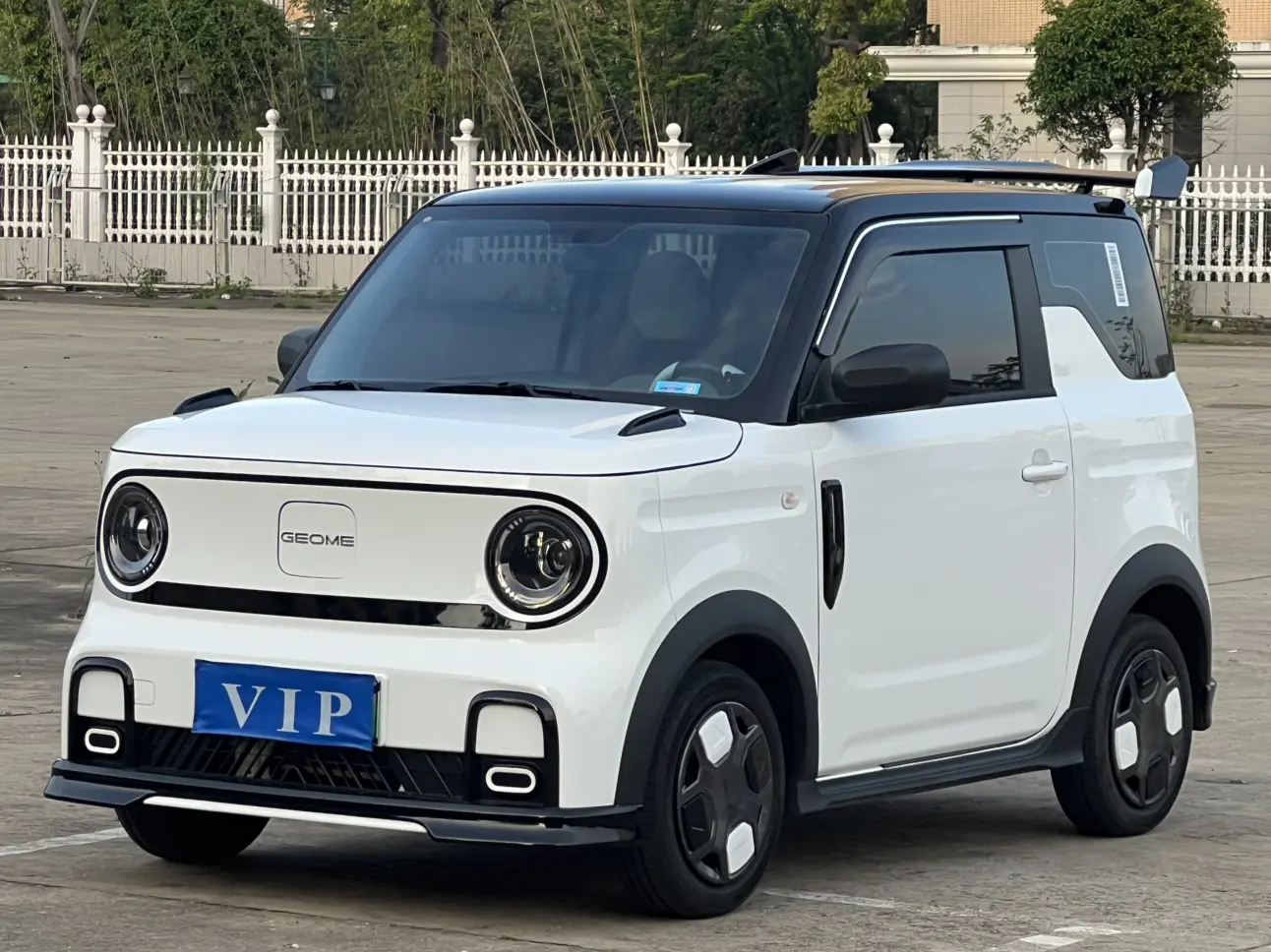 Geely Panda
