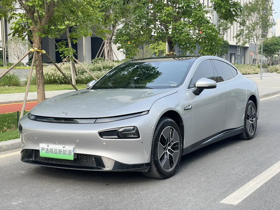 Xpeng P7