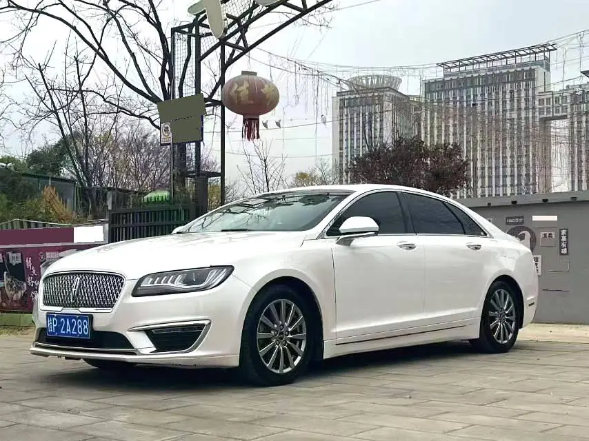 Lincoln MKZ