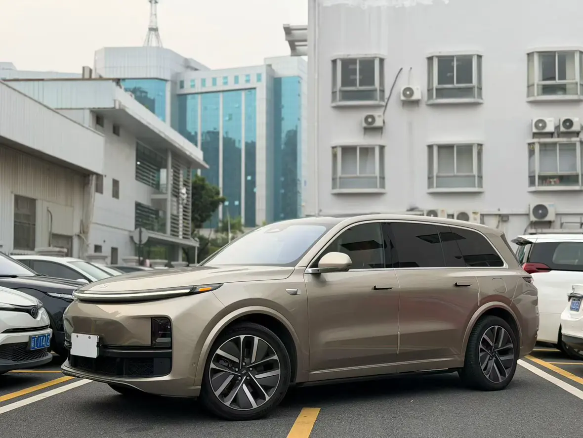 Lixiang L9