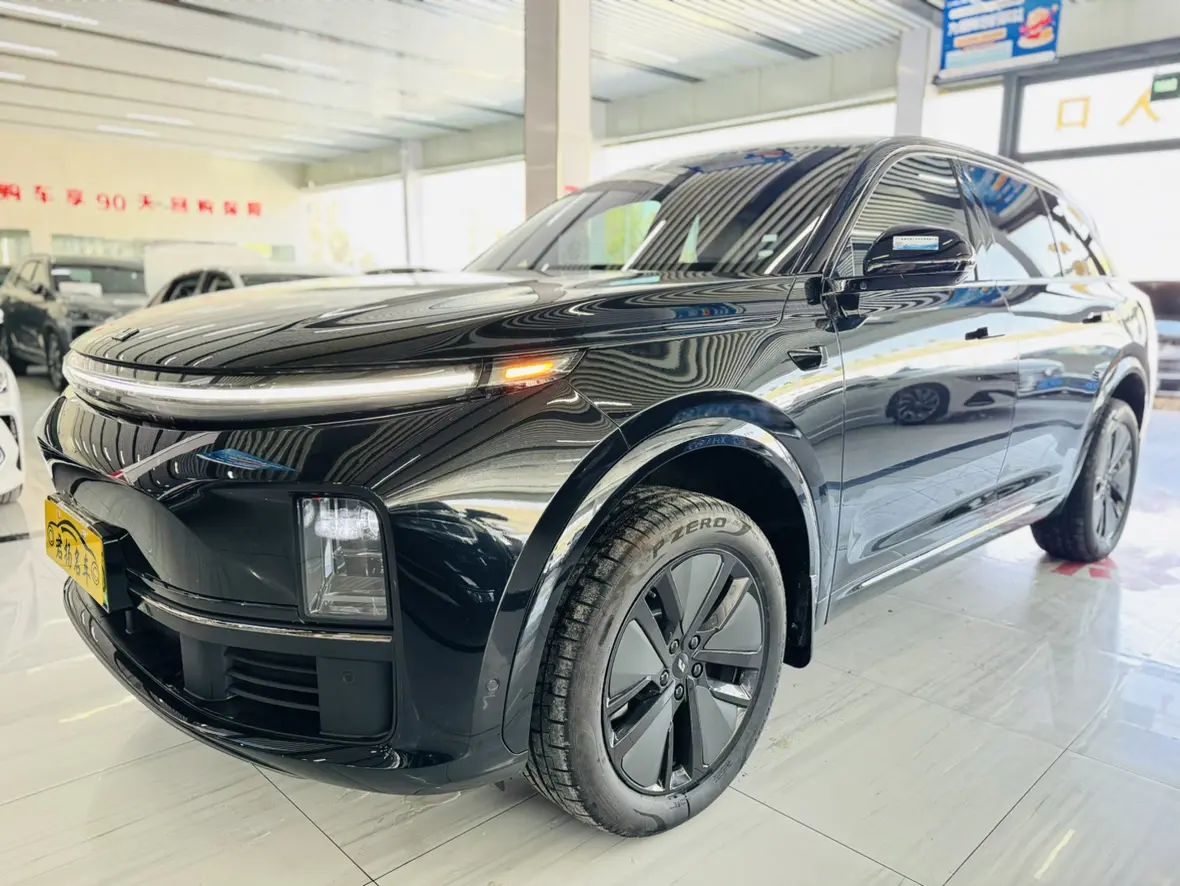 Lixiang L7