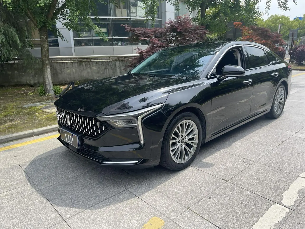 FAW Bestune B70