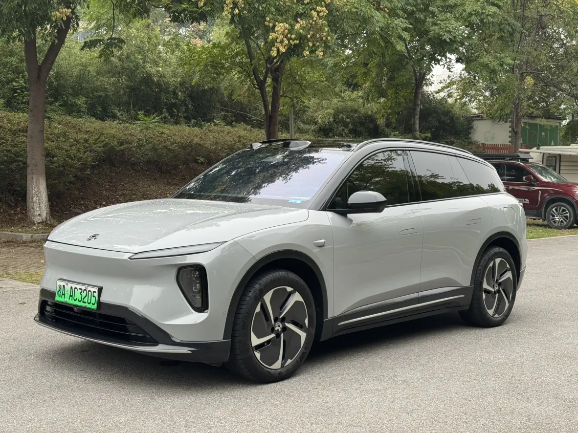 NIO ES6