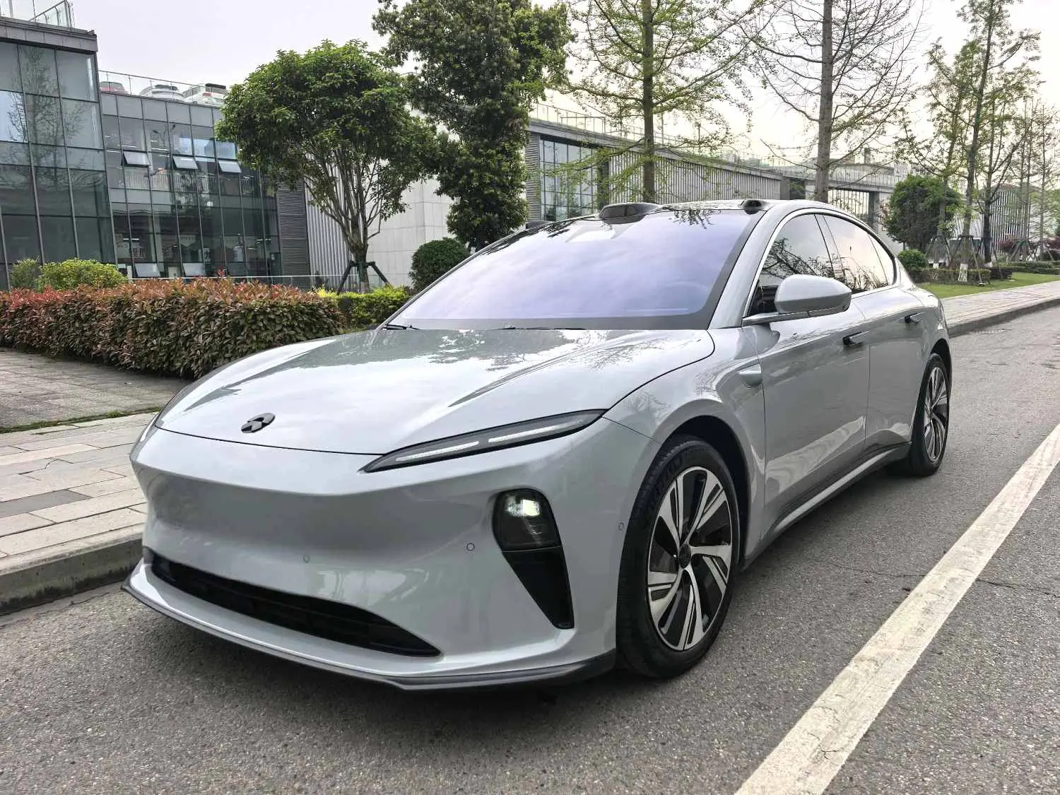 NIO ET5