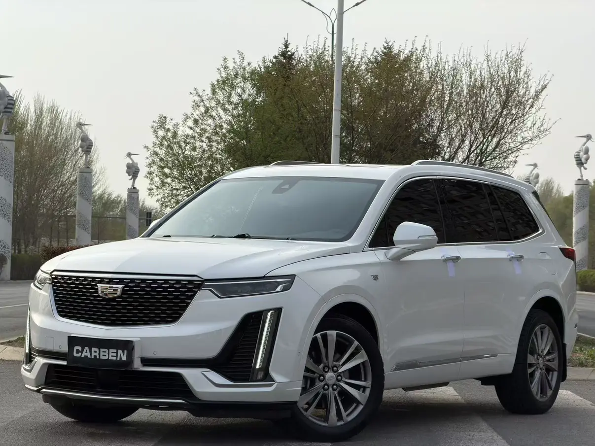 Cadillac XT6