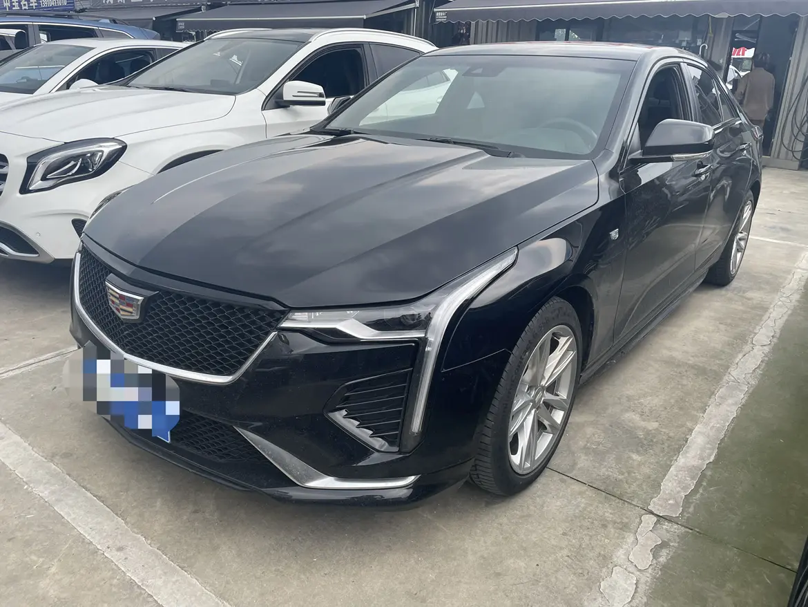 Cadillac CT4