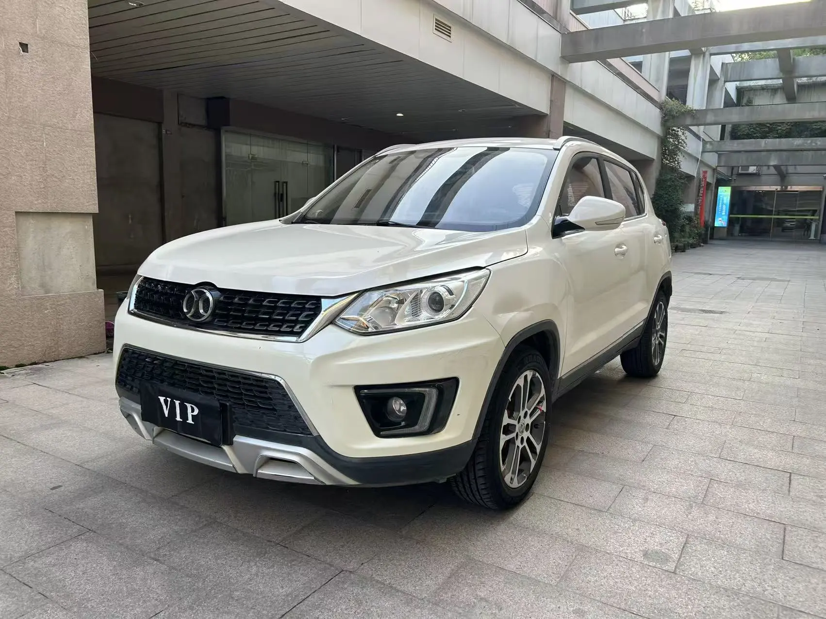 BAIC Shenbao X35