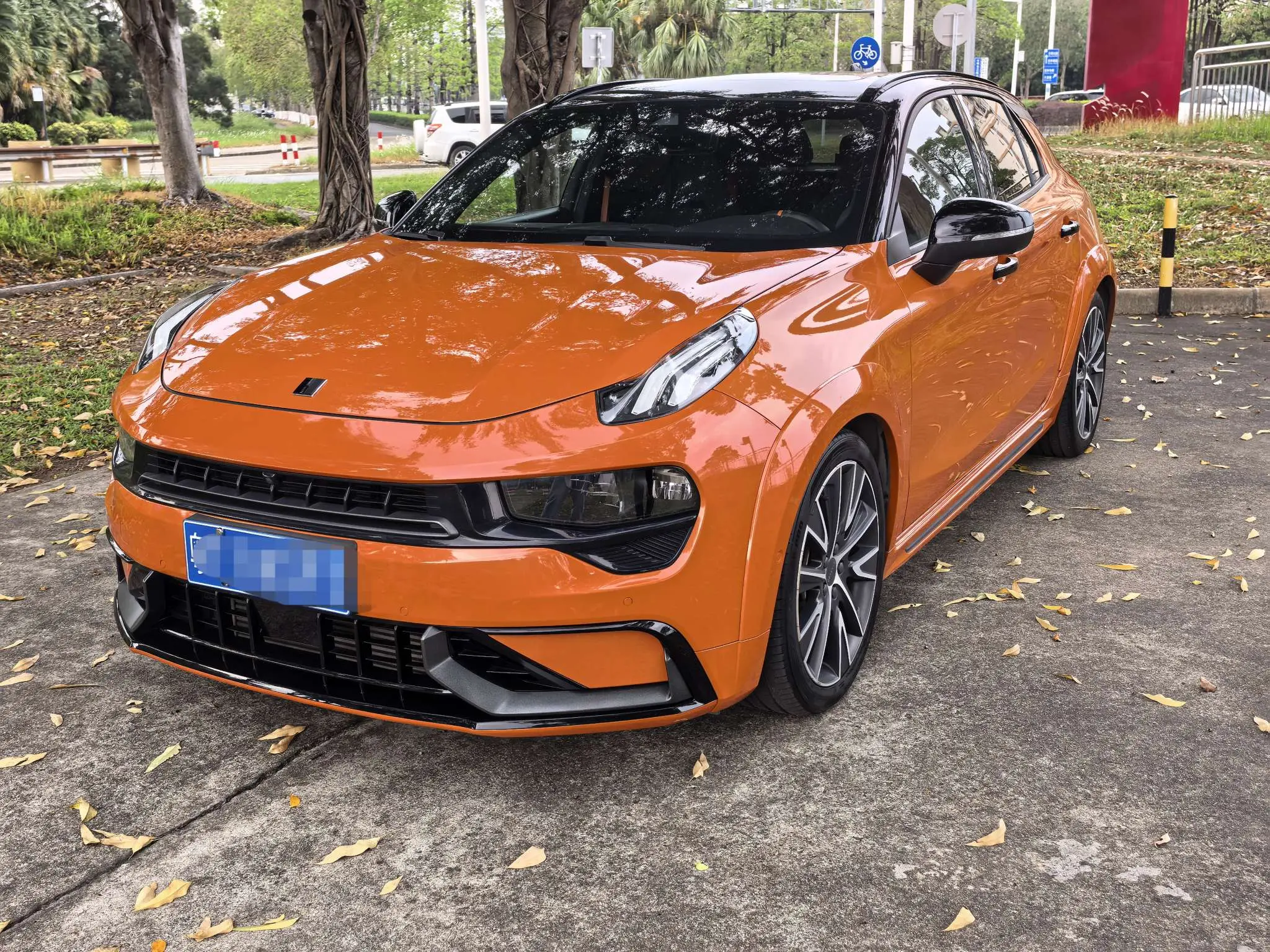 Lynk & Co 02 Hatchback