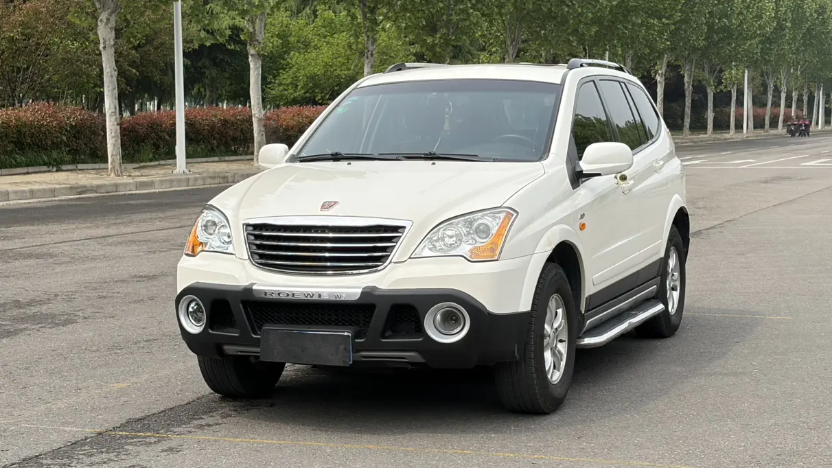 Roewe W5