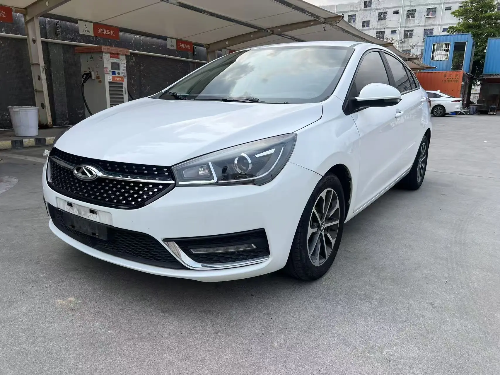 Chery Arrizo 5