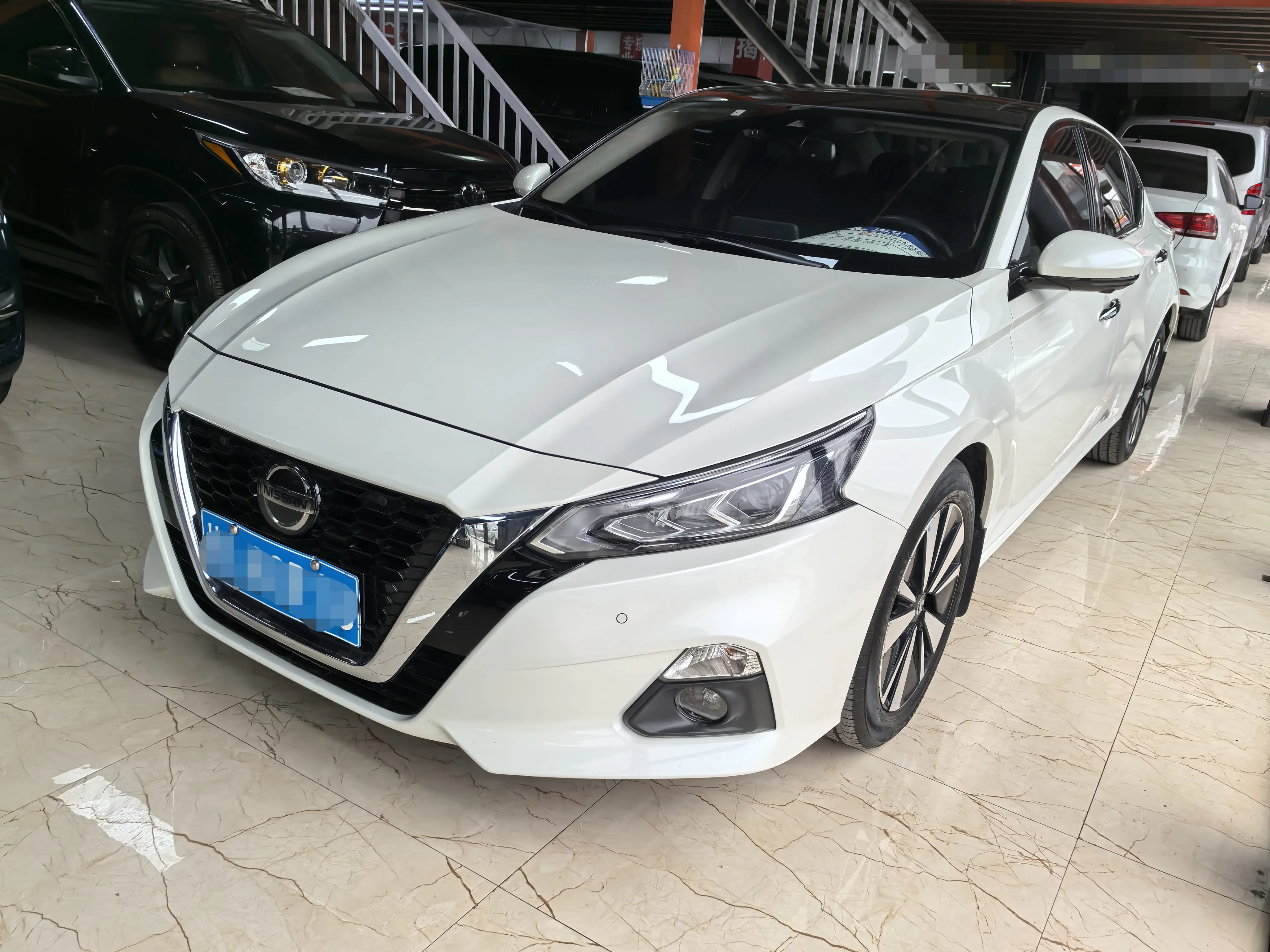 Nissan Altima