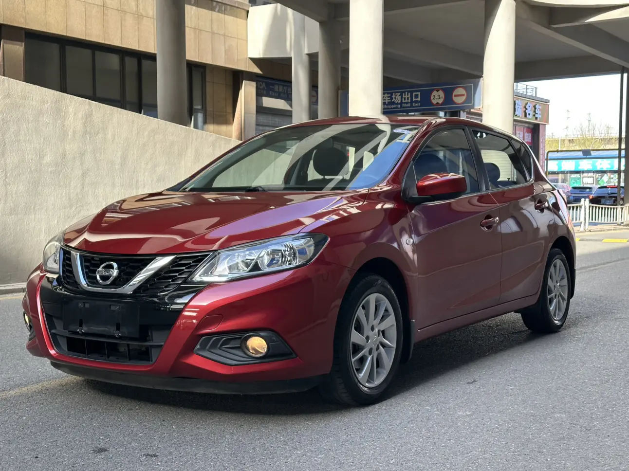 Nissan Tiida