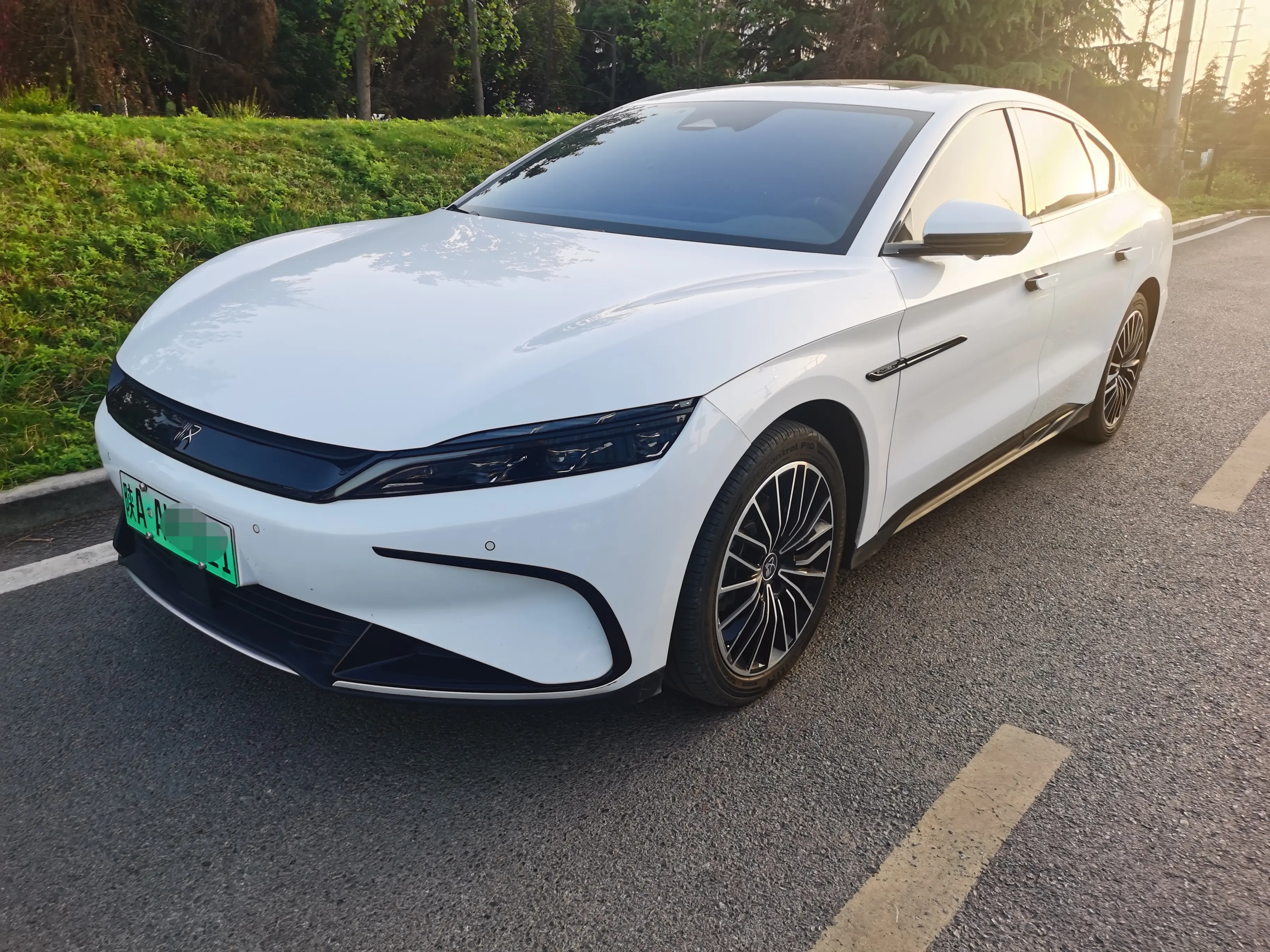 BYD Han EV