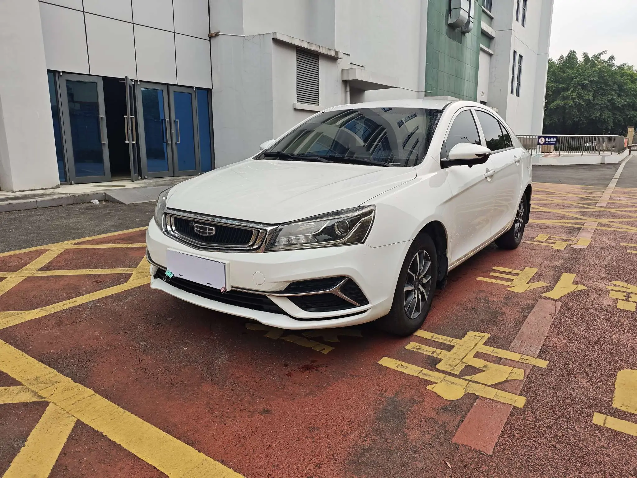 Geely Emgrand