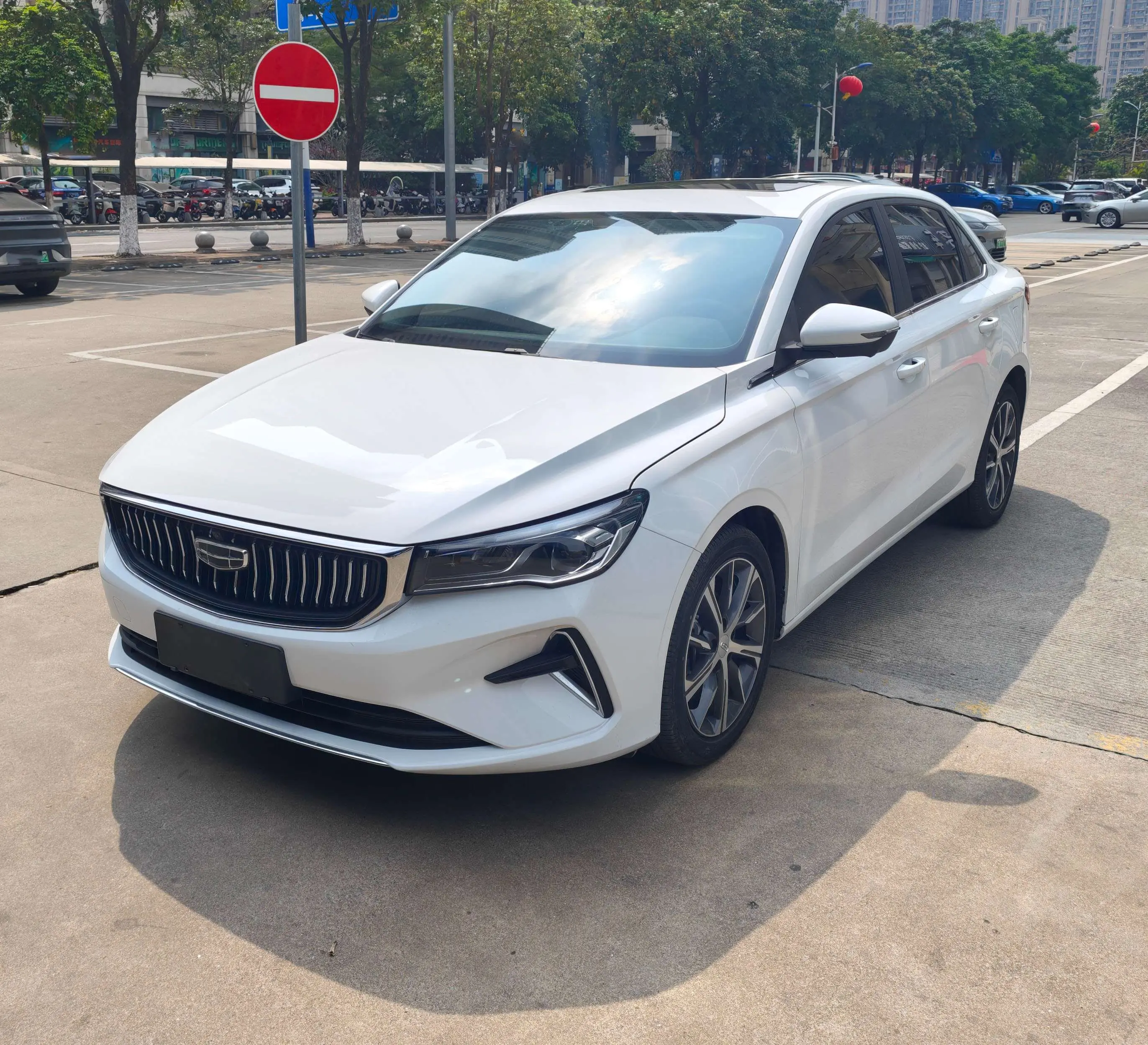 Geely Emgrand