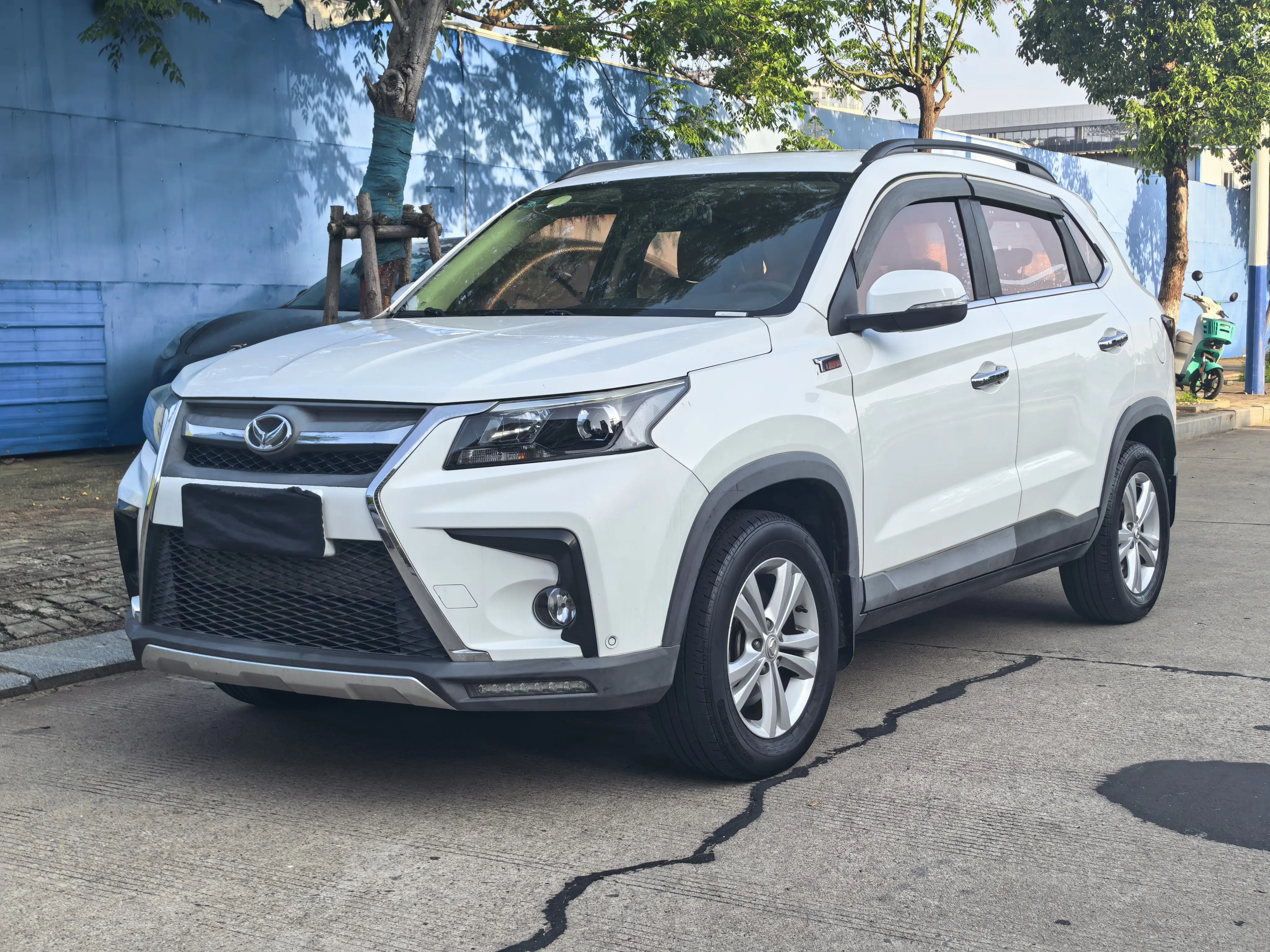 BAIC Magic Speed S5