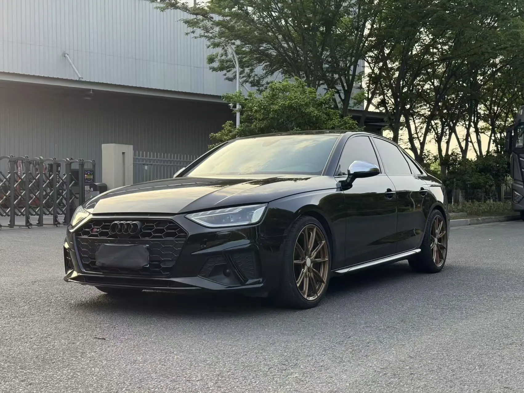 Audi S4