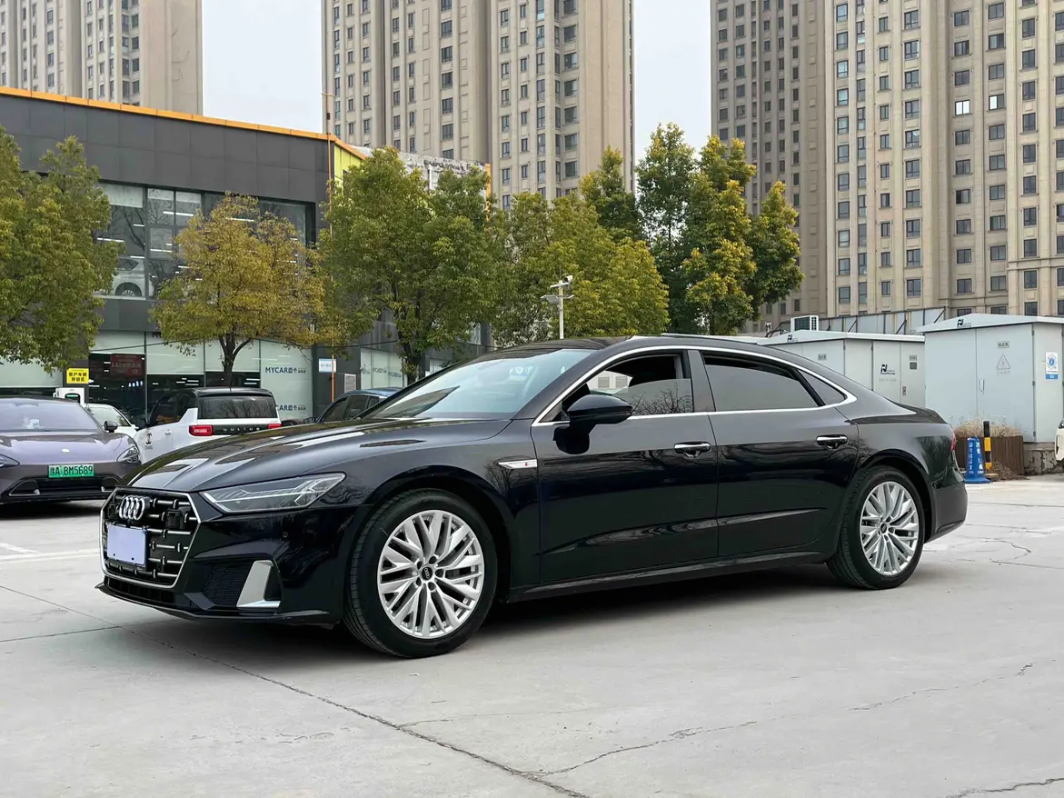 Audi A7L