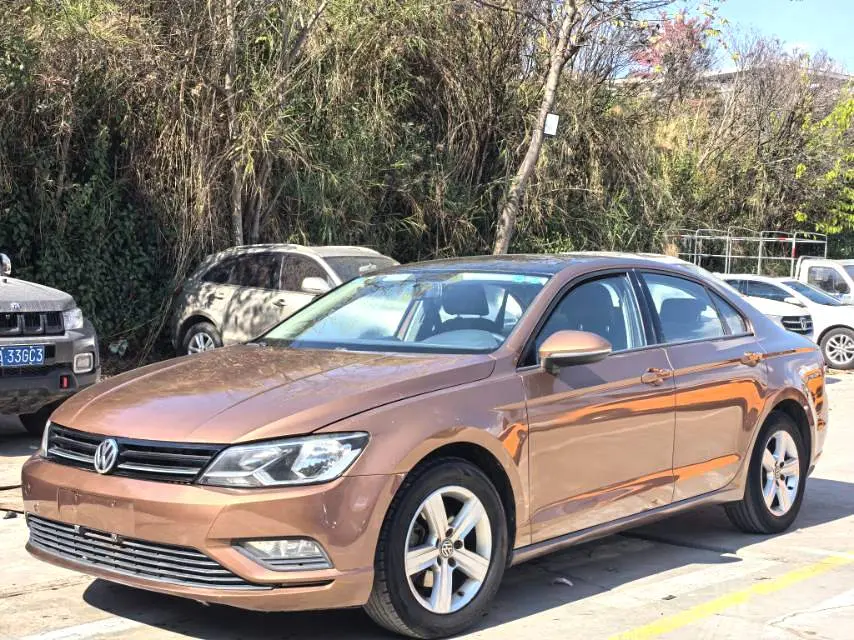 Volkswagen Lamando