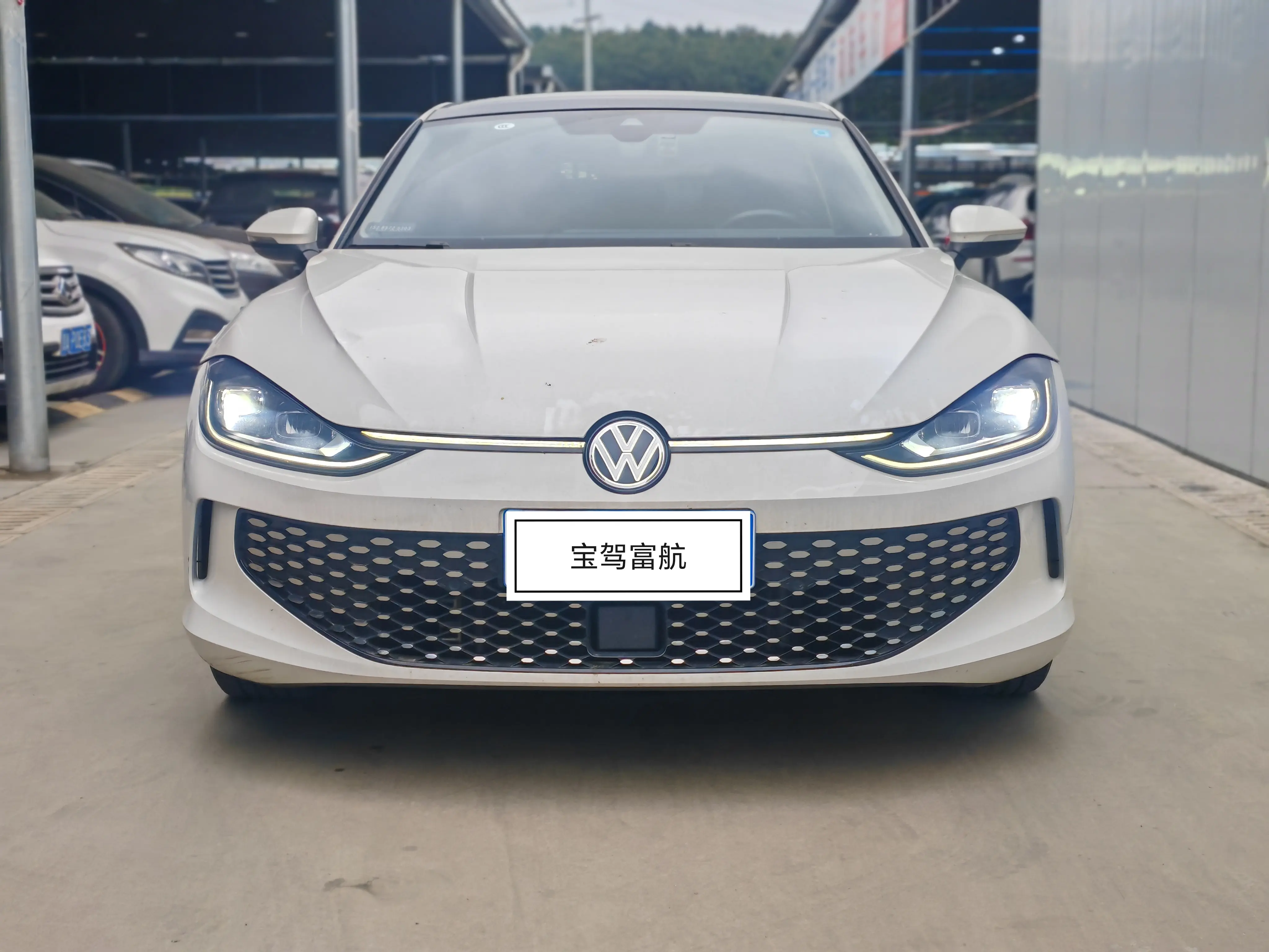 Volkswagen Lamando