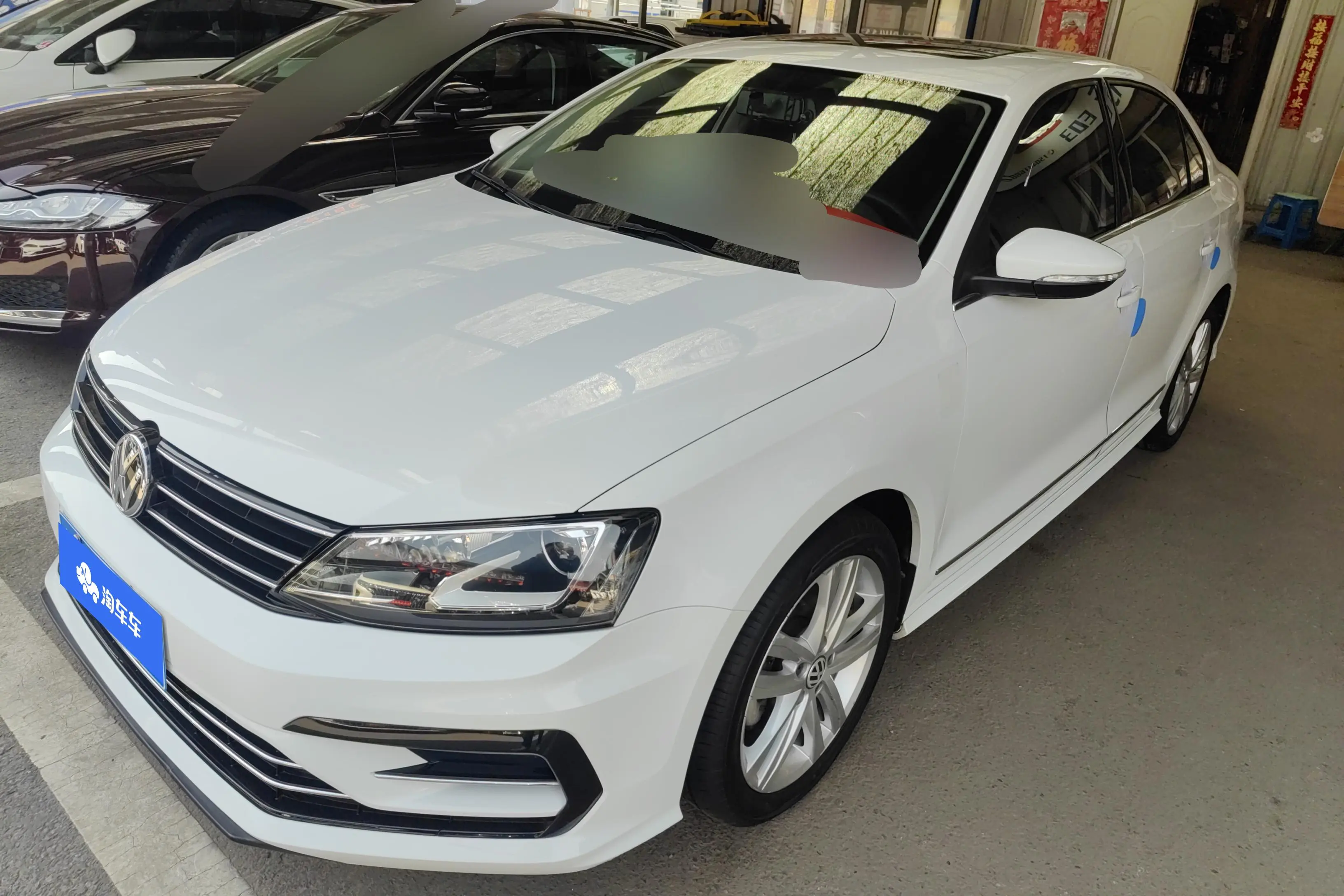 Volkswagen Sagitar