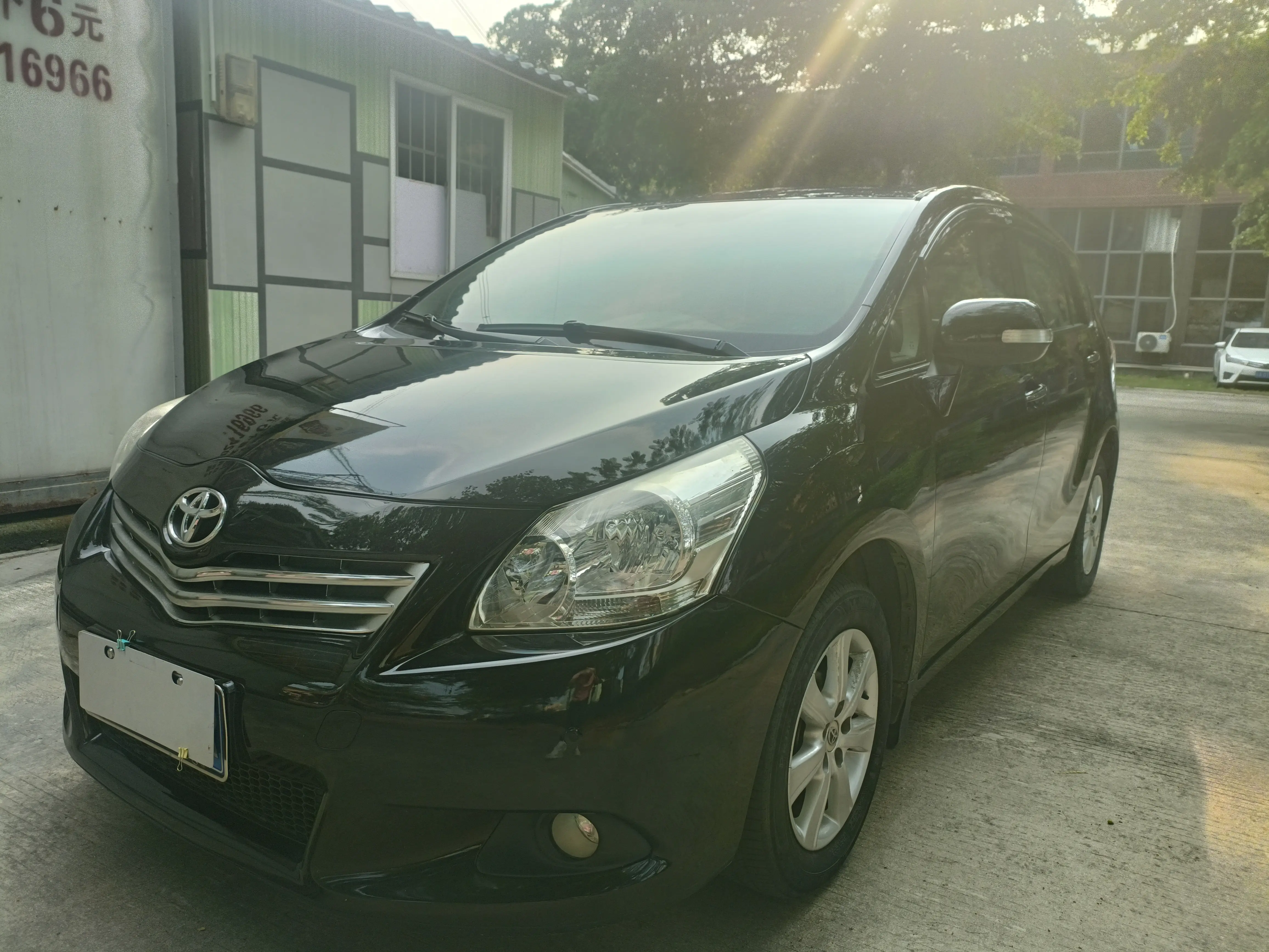 Toyota Verso / EZ